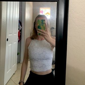 Long-line A&F crop top with lace details